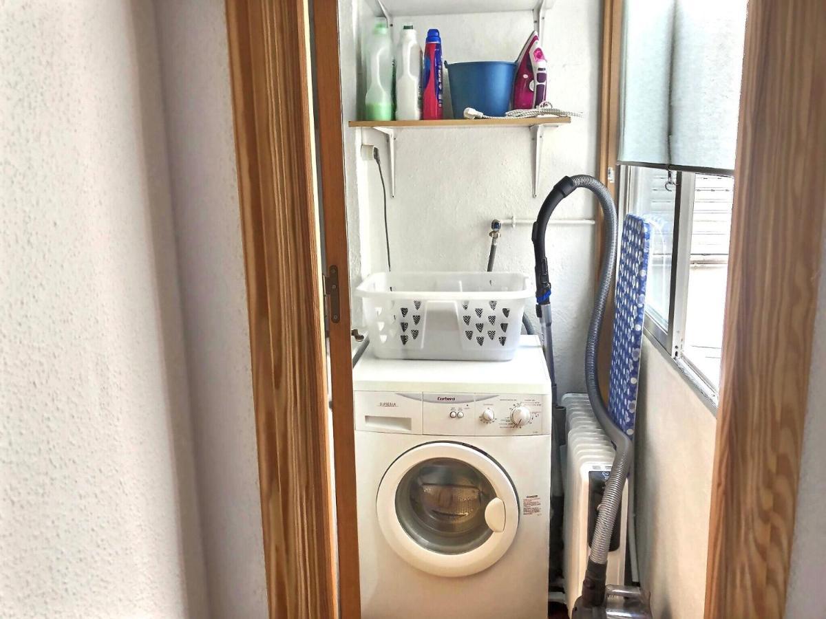 Apartment With Pool & Balcony Less Than 10Min Walk To La Mata Beach! Torrevieja Exteriör bild